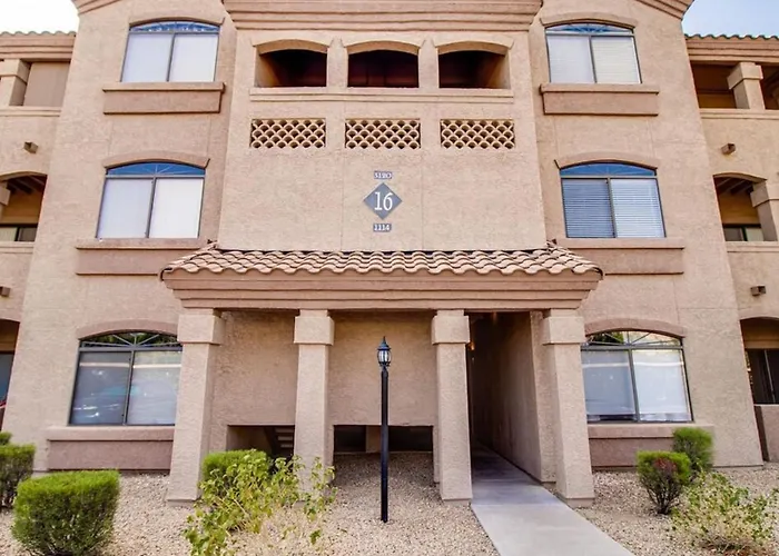 New Listing Remodeled Condo In North Scottsdale