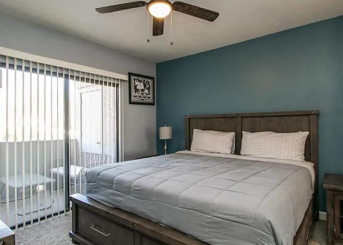 New Listing Remodeled Condo In North Scottsdale