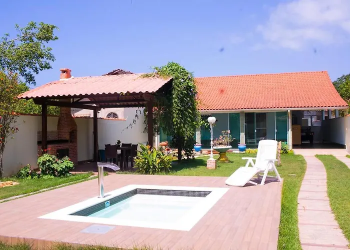 Excelente casa à 900m da Praia de Itaipuaçu