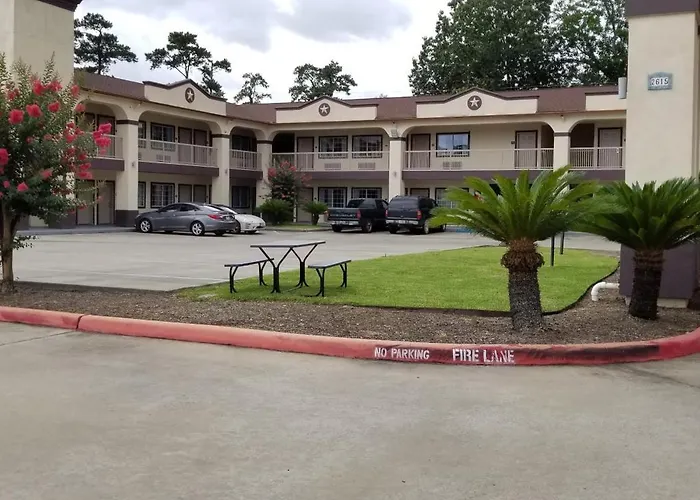 Homebridge Inn And Suites