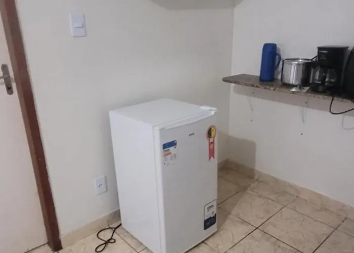 Maravilhosa Kitnet 10 Min Da Praia