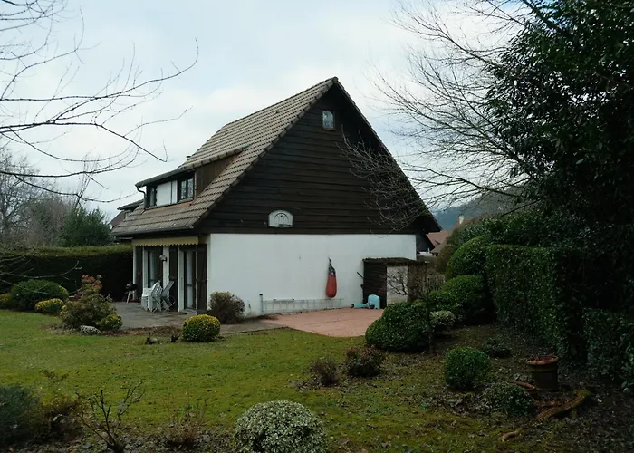 Lovely House With Garden, Jardin Et Terrasse