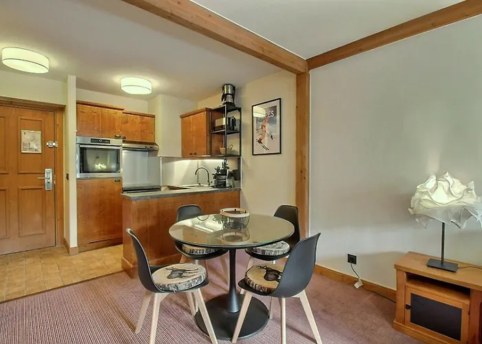 Arc 1950 - Appartement Moderne - Sauna Hammam Jacuzzi - 4 Personnes