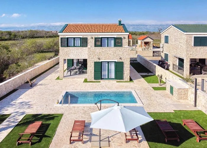 Villa Privdate