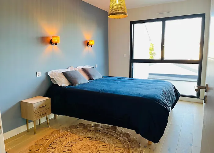Maison Neuve 3 Chambres Nantes - Confort Pour Famille & Amis, Entreprises, Wifi, Parking