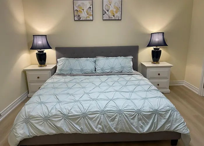Two-Bedroom Suite With King Bed-4 Minutes To The Falls