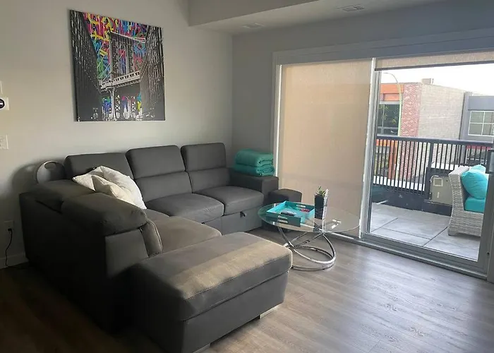 Spacious 2-Bed, 2-Bath Condo In Downtown Kelowna!