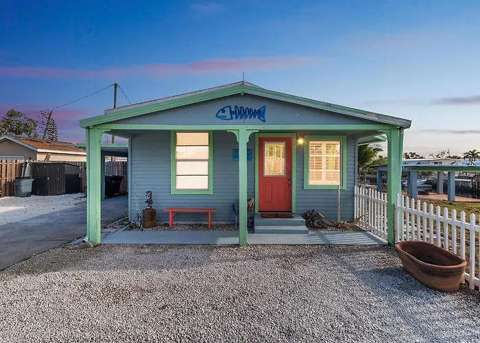 Flamingo Bay Cottage