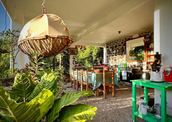 Santuario Ave Fenix-Cabanas