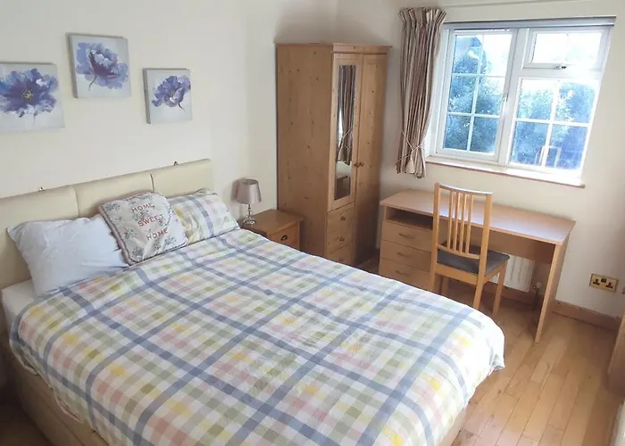Shear Annexe Flat