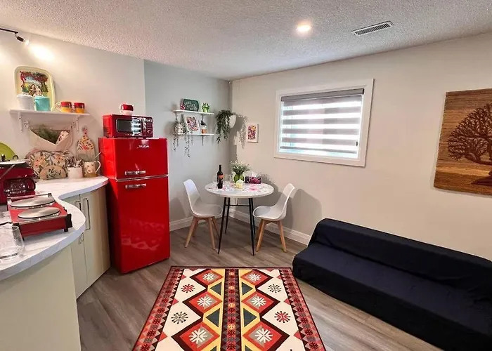 Alluring Private Bachelor Unit