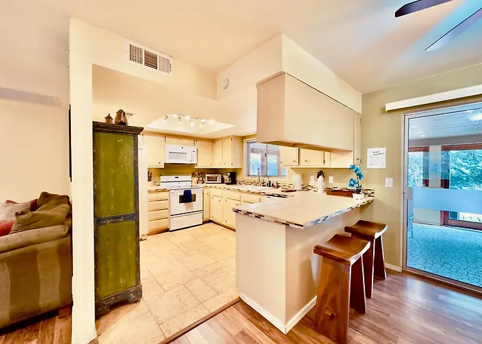 Zen Desert 3Br Home, Great Location