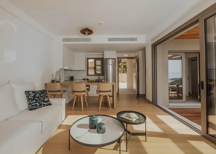 2S Villas Resort