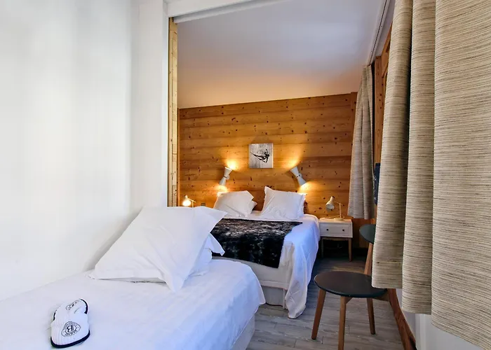 Luxueux Appartement 2 Chambres Au Coeur De Courchevel 1850, Balcon, Parking Et Services Inclus
