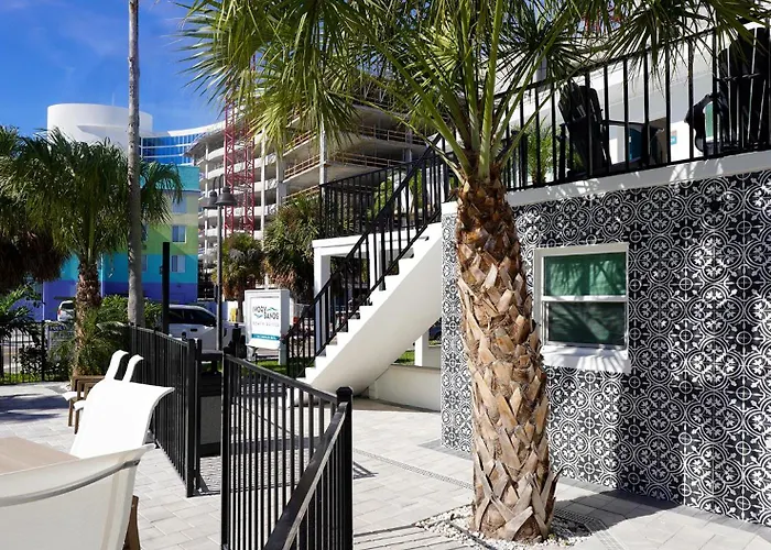 Ivory Sands Beach Suites