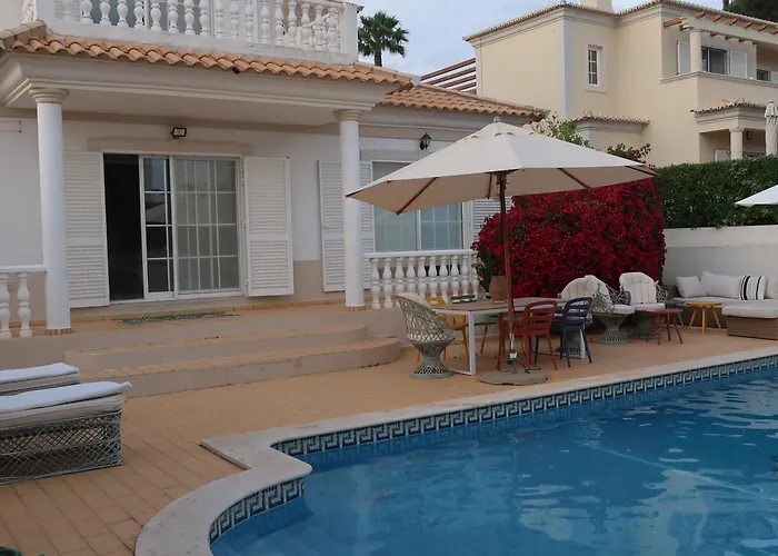 Santos Villa In Quinta Do Lago
