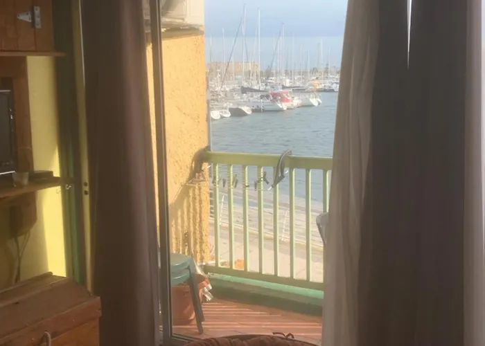 Location Nuit Studio Port Gruissan