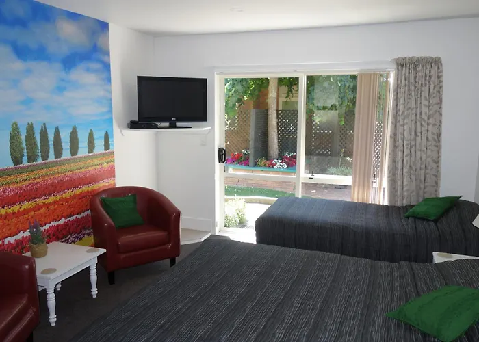 Northwood Motor Lodge