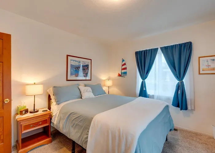 Downtown Jackson Gem! W/ Patio, Pool Table & Games