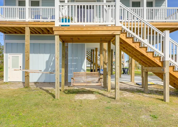 Waterview Home W/ Sunset & Lighthouse Views