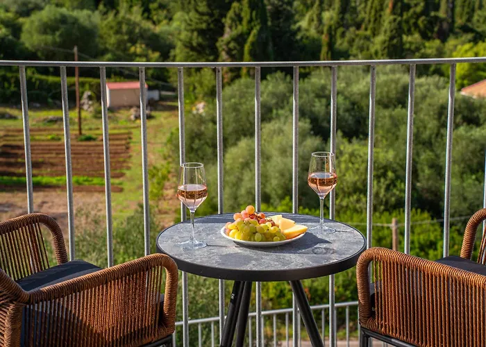 Villa Nonna, 1800S House Renovated In 2023
