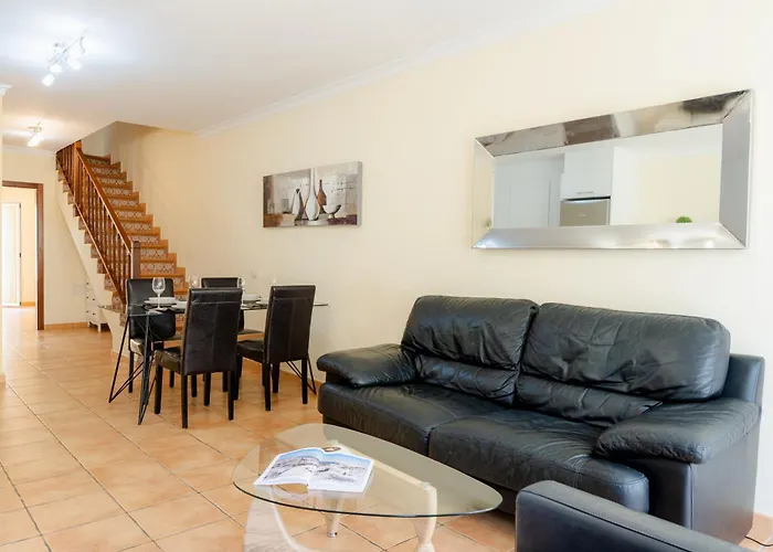 Villas Y Apartamentos El Sultan