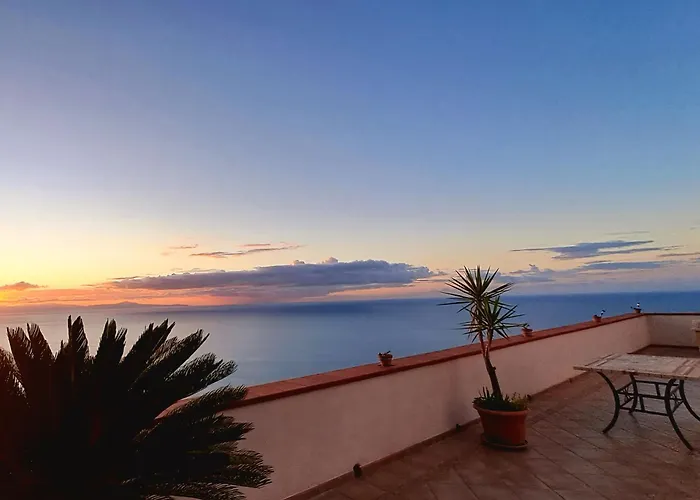 "Casalena" Villa A Furore Amalfi Coast Con Grande Terrazzo E Vista Sul Mare