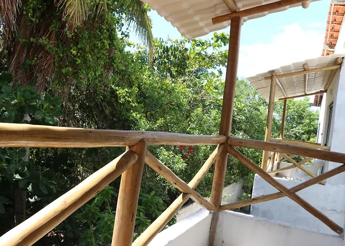 Casa Aroeira Pousada