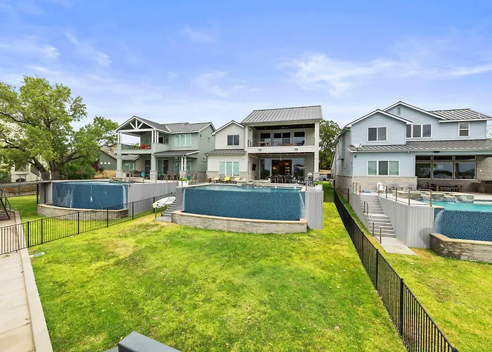 Luxury Waterfront Home With Swimming Pool Hot Tub And 2 Boat Slips
