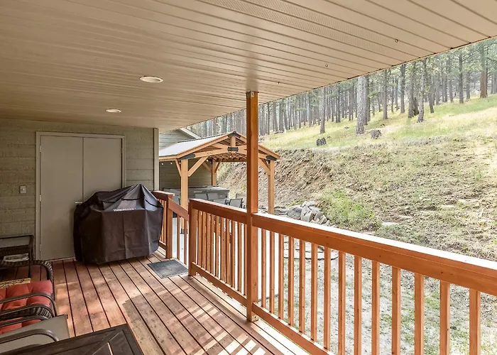 Elk Ridge Fire Place Custer