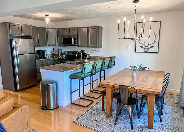 Remodeled Summit Condo At Snowshoe - Modern & Cozy