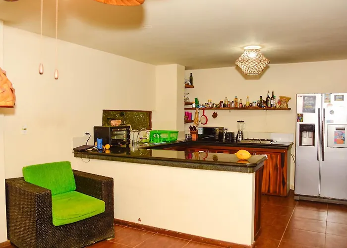 Spondylus Lodge