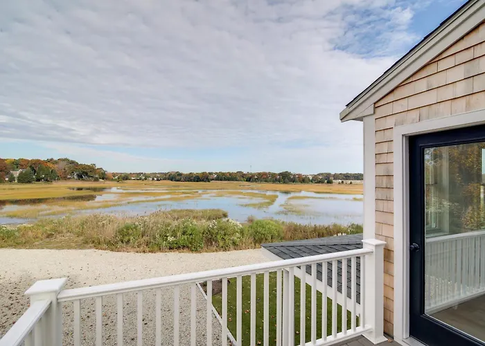 Unique Scituate Vacation Rental On Herring River!
