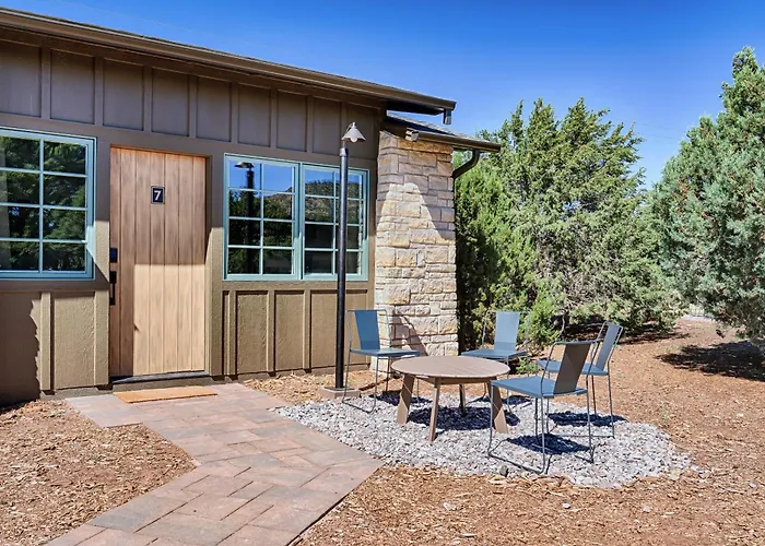 Inn History Grand Canyon Cabin
