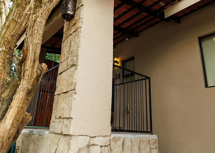 Pumbaa Wildlife Park & Accommodation