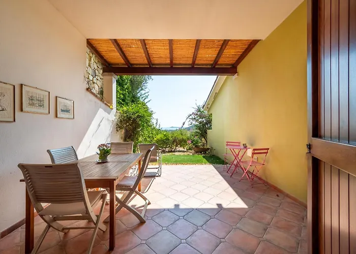 Ollastu Apartments Villasimius