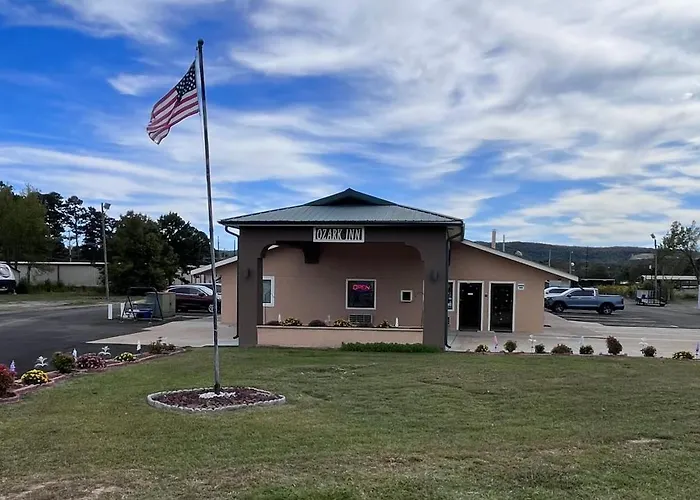 Ozark Inn