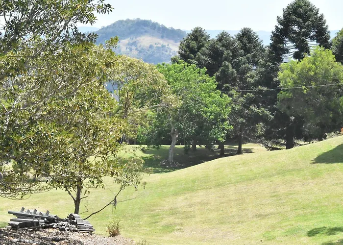 Maleny Hinterland Escape