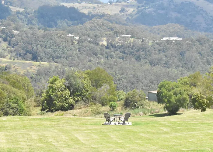 Maleny Hinterland Escape