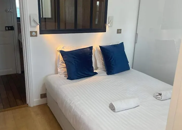 Le Royal XIX Dinard Vue Mer Luxe