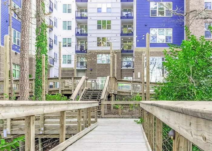 Modish And Spacious Apartments At The Exchange On Erwin In Durham, North Carolina