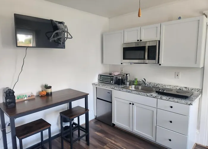 Street Side Studio Apartment