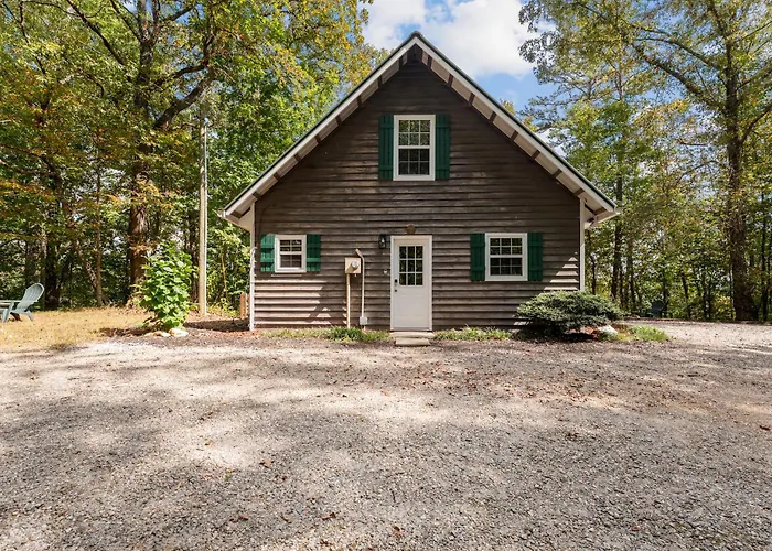 By & By - 2 Bed, 1 Bath With Hot Tub