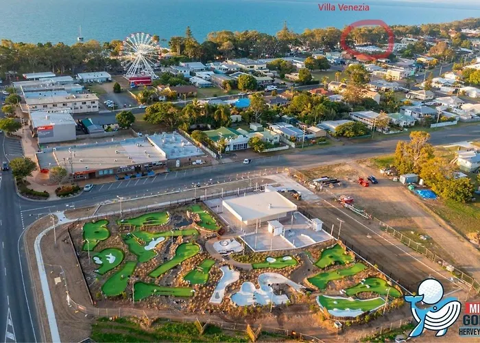 Villa Venezia Apt 3 - Spacious Hervey Bay Esplanade Apartment