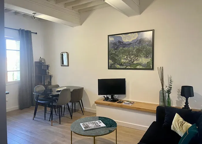 Appartement Renove De Caractere