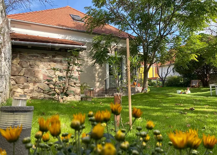 Hatablak Boutique Guesthouse In Koeveskal