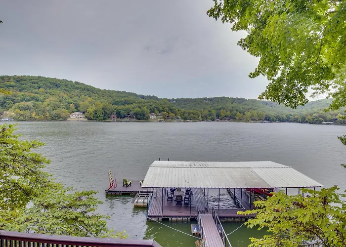 Private Dock! Waterfront Group Haven In Camdenton