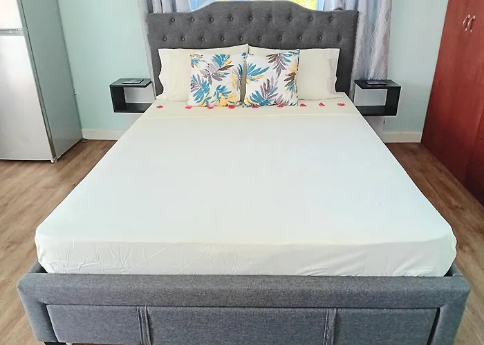 Serenity Seaview Suite