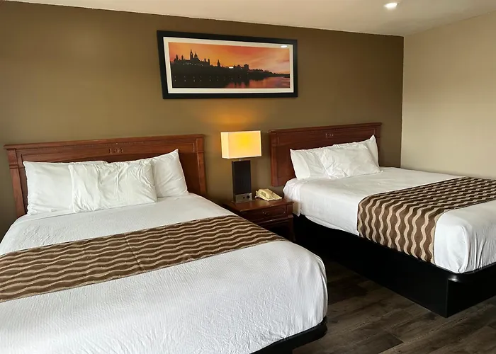 Champlain Motor Inn