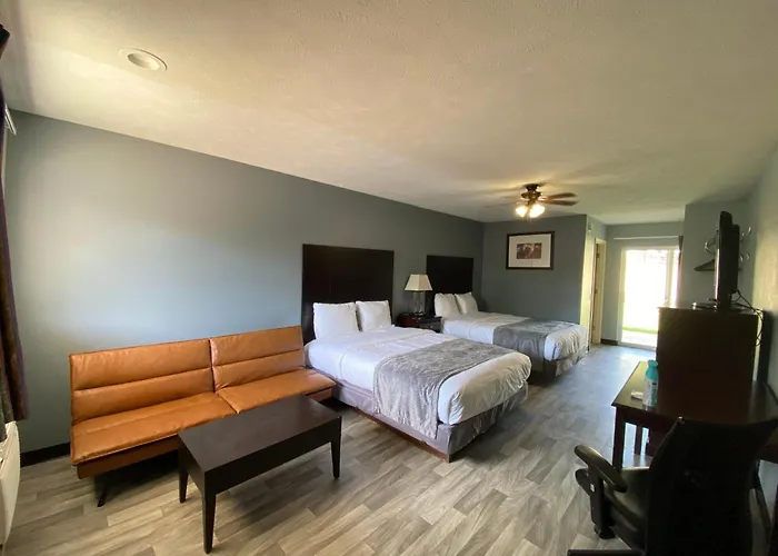Aya'S Blossoms Inn